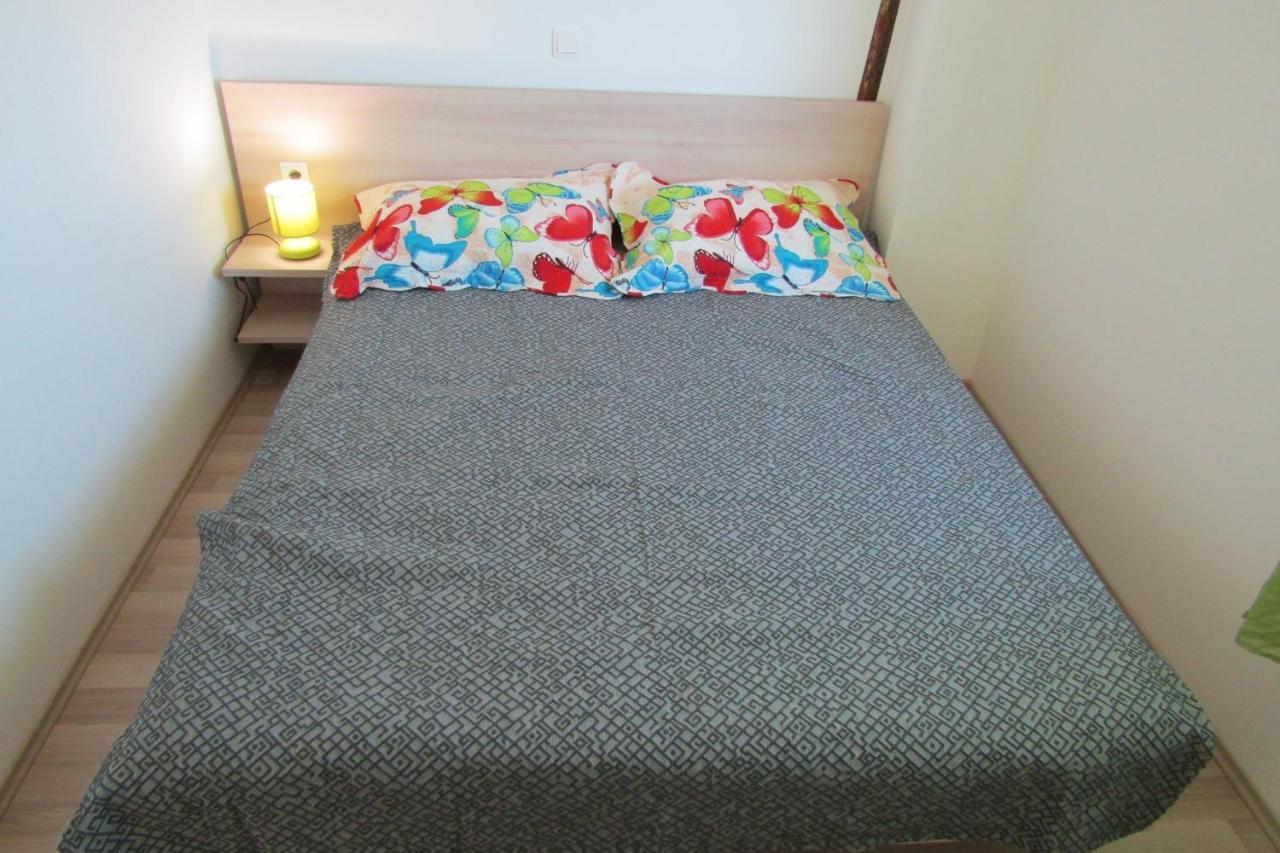 Apartment Morozin クルク エクステリア 写真